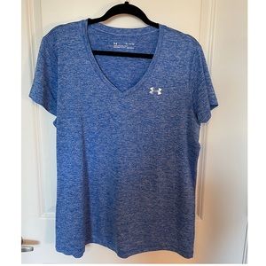 Under Armour shirt sleeve V-neck XL